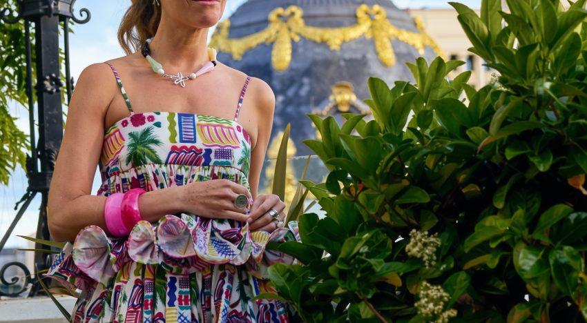Celia B, diseñadora asturiana: «Con los años he aprendido que la verdadera sofisticación pasa por sentirte bien y disfrutar, si estás pendiente del vestido toda la noche algo falla»