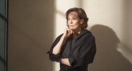 Sigourney Weaver: 'Los valores de Star Wars están más vivos que nunca frente a la oscuridad del mundo real»