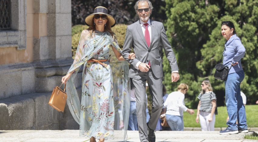 La decoradora María Tevenet fue la invitada más elegante de la boda de Marta García Obregón, a la que tampoco faltó Ana Obregón
