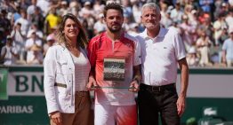 Wawrinka se despidió temprano de su último Roland Garros: el emotivo homenaje al campeón de 2015 y los mensajes de grandes figuras