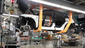 AUDI generará 800 nuevos empleos en su planta de Puebla: Armenta