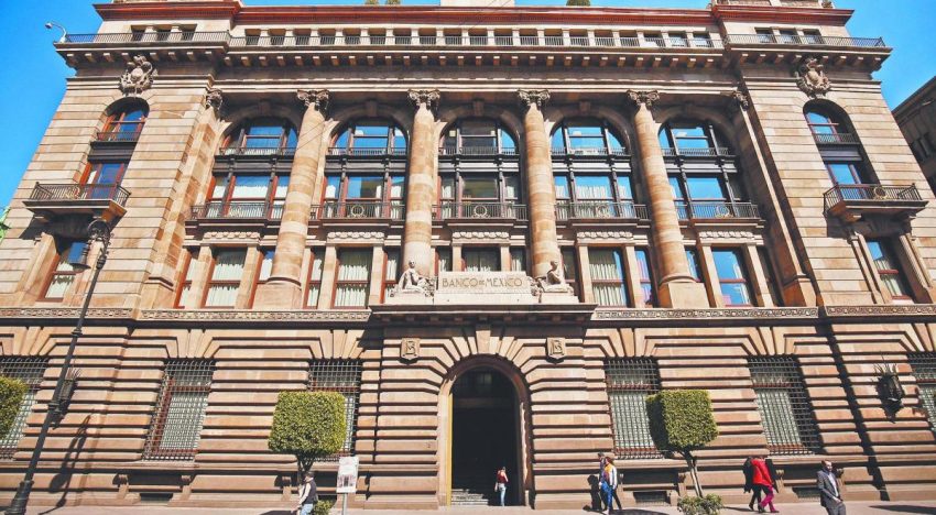 Cetes retroceden en subasta de Banxico, el mercado descuenta recorte a la tasa de interés