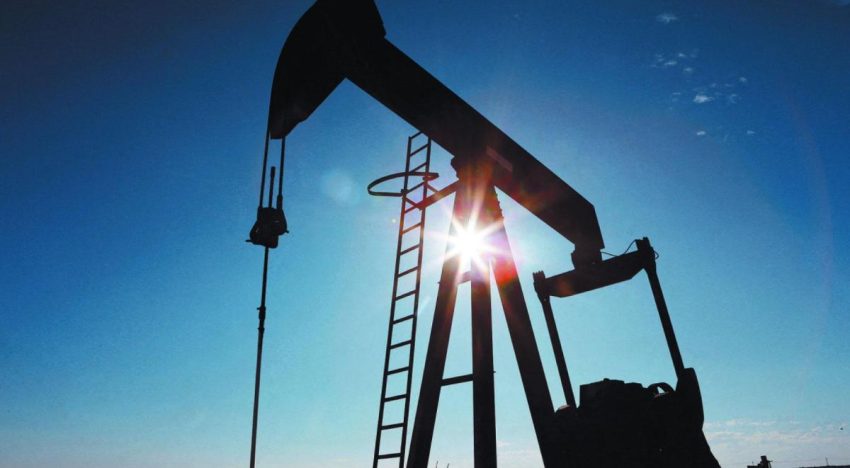 Precio del petróleo sube con moderación tras nuevos enfrentamientos en el estrecho de Ormuz