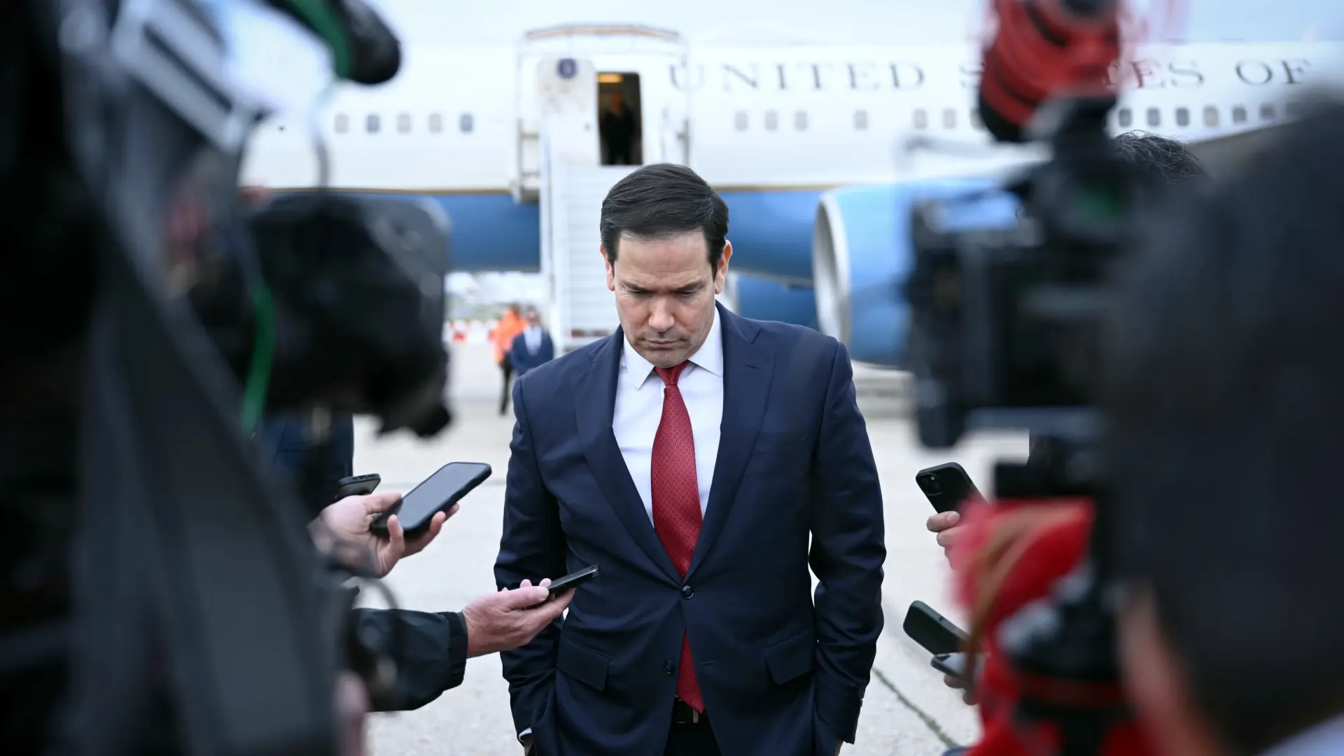 Rubio anuncia que EEUU baraja un «plan B» para reabrir Ormuz ante el bloqueo de Irán