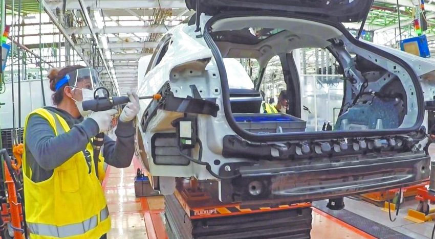 Exportaciones de equipo de transporte crecieron 2.5% en Querétaro