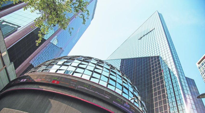Bolsa mexicana sube con fuerza por segundo día; mineras lideran los avances