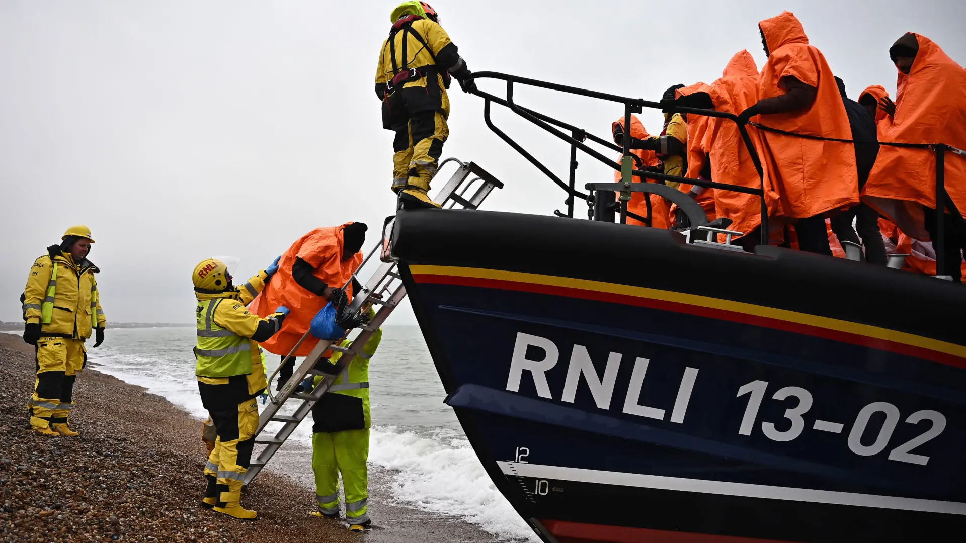 Dos mujeres mueren en Francia en su intento de cruzar el canal de la Mancha para ir al Reino Unido