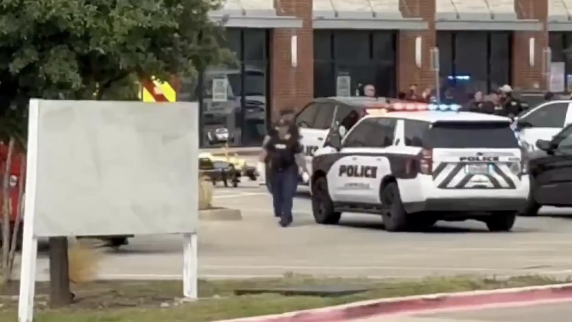 Un tiroteo en un popular supermercado coreano en Texas deja dos muertos y tres heridos