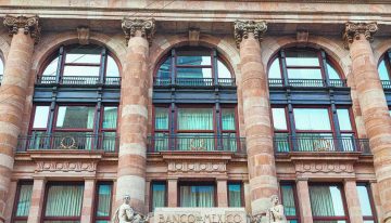 Banxico señala fin del ciclo de recortes; mercado mantiene cautela