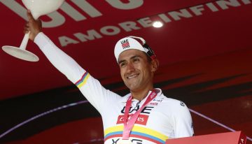 El ecuatoriano Jhonatan Narváez repite victoria en el Giro de Italia