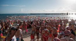 Mara Lezama da salida a “El Cruce” Cancún- Isla Mujeres, competencia de aguas abiertas de talla mundial