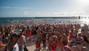 Mara Lezama da salida a “El Cruce” Cancún- Isla Mujeres, competencia de aguas abiertas de talla mundial