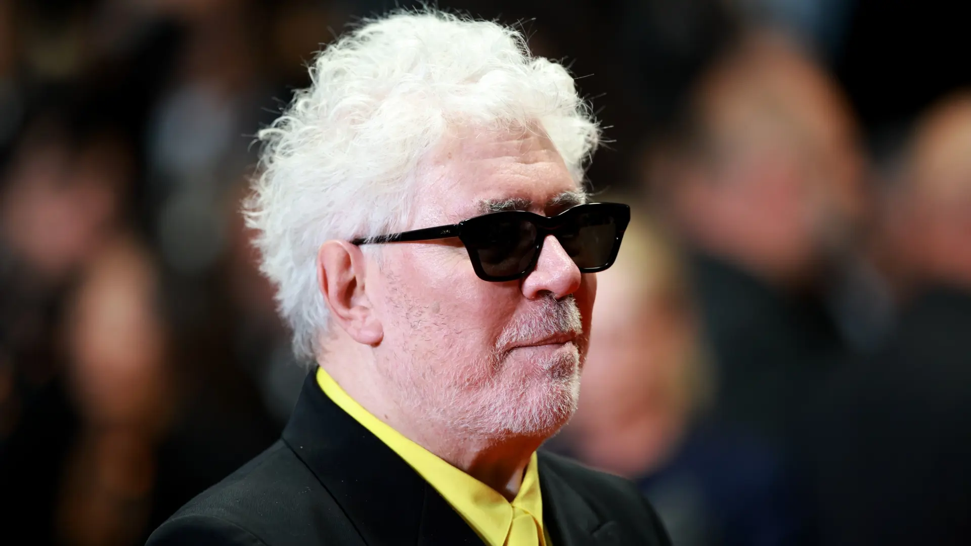 La proyección de la película 'Amarga Navidad' de Almodóvar en Cannes es interrumpida por una emergencia médica