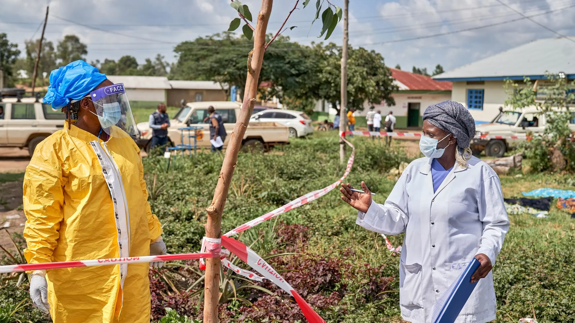 Los hospitales del epicentro del ébola en la República del Congo «no tienen más espacio»: «Es todo caótico ahora mismo»