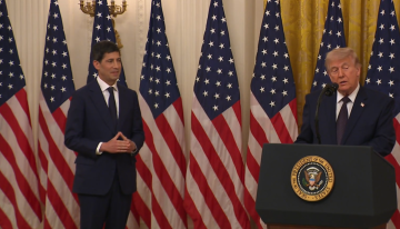 Trump pide a Warsh ser «totalmente independiente» al tomar su juramento como presidente de la Fed
