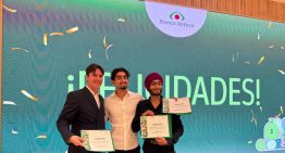 Banco Azteca reta a universitarios a impulsar la inclusión financiera