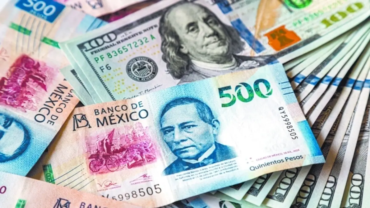 Peso mexicano se aprecia levemente frente al dólar