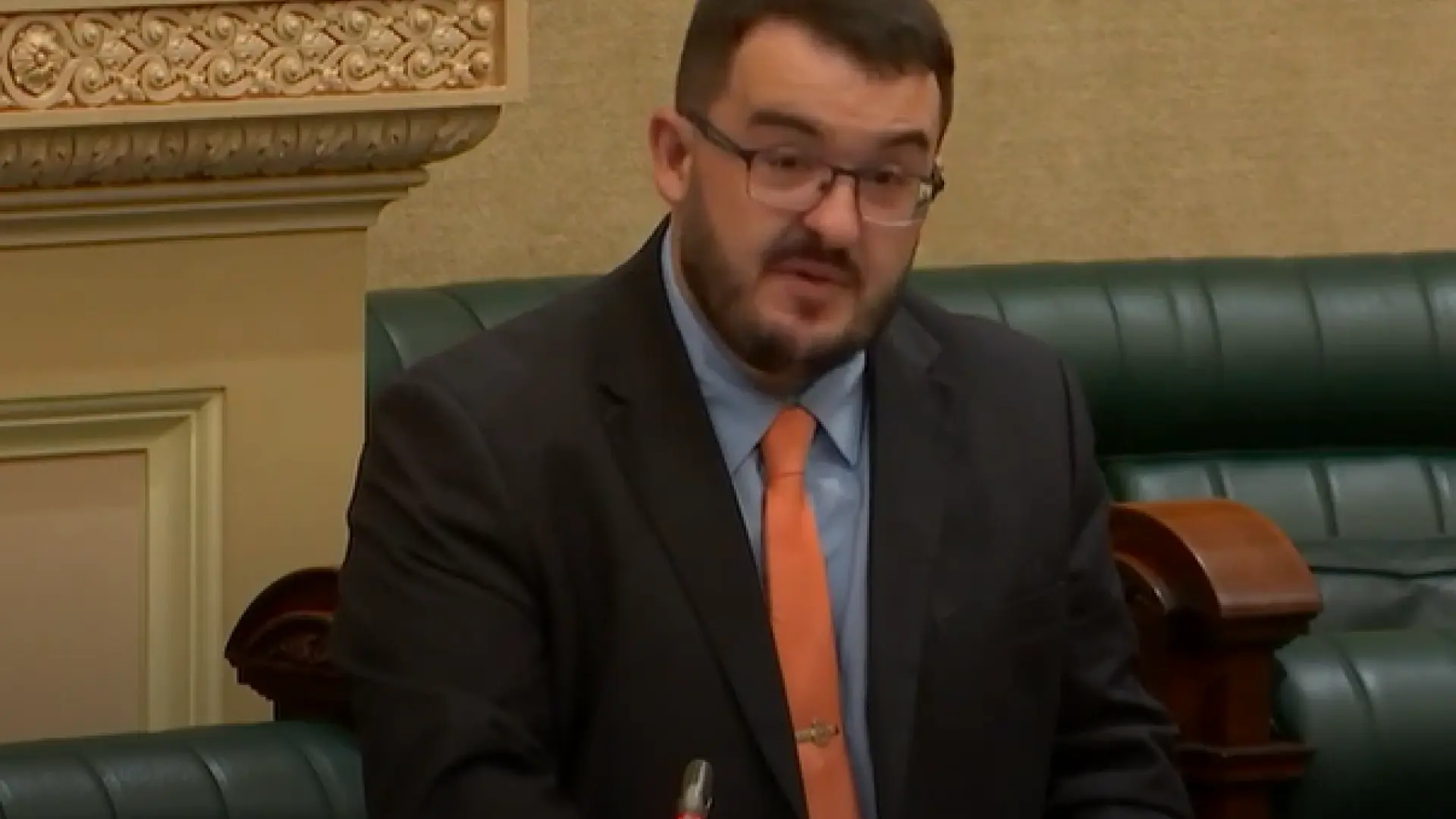 Un diputado del partido de ultraderecha australiano reconoce en el Parlamento que tiene un novio musulmán e inmigrante
