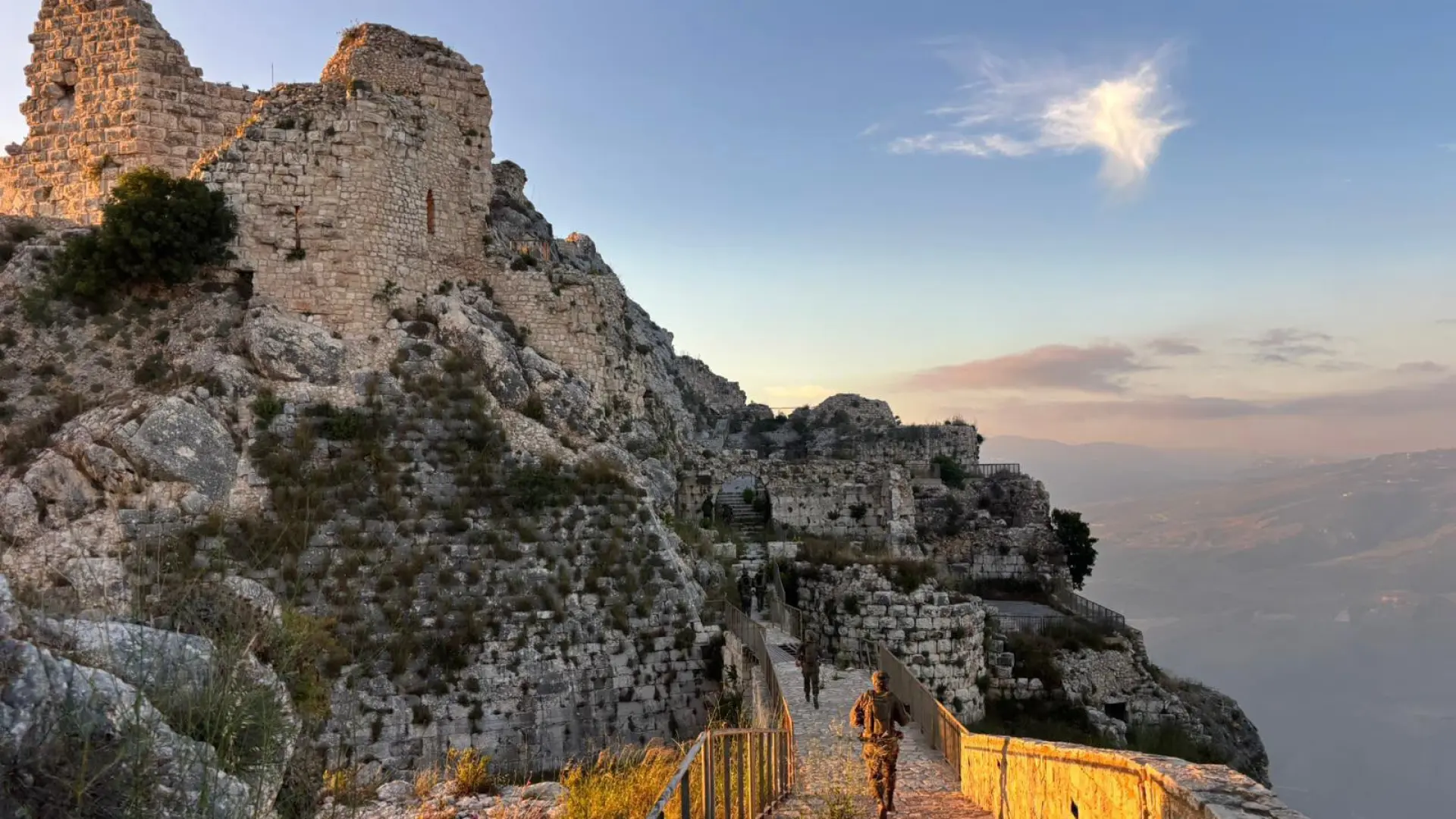 Israel consolida su invasión del sur de Líbano con la captura del histórico castillo cruzado de Beaufort