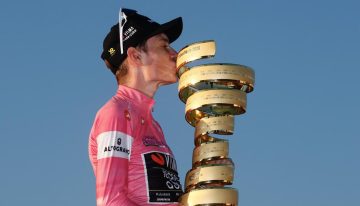 Jonas Vingegaard eleva su palmarés con el título 'Giro de Italia'