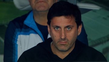 Diego Milito explotó tras la eliminación de Racing contra Rosario Central: «Hoy nos sentimos robados, el fútbol argentino está roto»