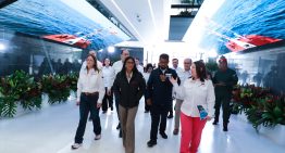 En medio de denuncias por opacidad, Delcy Rodríguez inauguró centro de gestión de datos para hidrocarburos