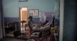 Madres cuidadoras enfrentan ansiedad y sobrecarga en hospitales públicos de Venezuela