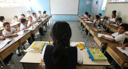 ¿Cómo lograr que los jóvenes y adolescentes se enamoren de la carrera docente en Venezuela?