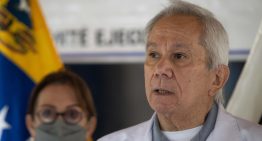 León Natera se pronuncia ante la opacidad sobre las 71 toneladas de medicamentos enviados por EEUU