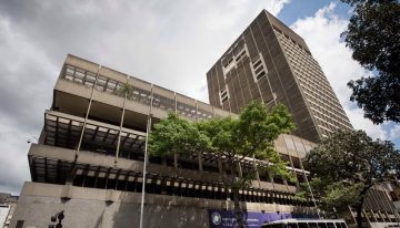 Tsunami de divisas: BCV busca estabilizar economía con intervención récord