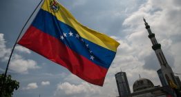 Bonos de Venezuela se disparan ante eventual reestructuración de deuda
