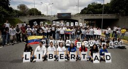 “No confiamos en las cifras”: familiares de presos políticos respondieron al anuncio de Delcy Rodríguez