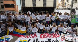 Familiares exigieron liberación de 78 presos políticos del caso «Pdvsa Obrero»