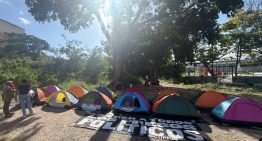 Familias llevan meses sobreviviendo en alrededores de El Rodeo I por la libertad de sus seres queridos (VIDEO)