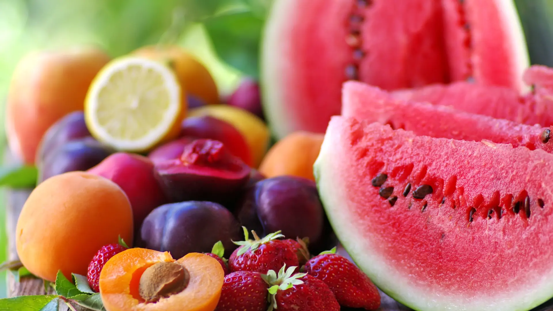 Esta es la fruta que debes comer este verano, según los expertos: ayuda a perder peso y es buena para el corazón