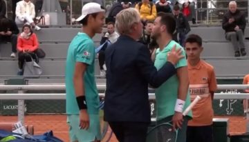 Escándalo en Roland Garros: dos jugadores terminaron a los gritos y tuvieron que ser separados tras su partido de la qualy