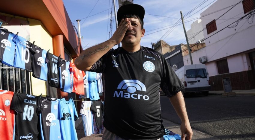De botellas de vino gratis al tatuaje del Ruso Zielinski: las locas promesas de los hinchas de Belgrano si el Pirata es campeón del Apertura
