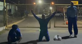 VIDEO: El emotivo momento en el que salieron de prisión los policías metropolitanos