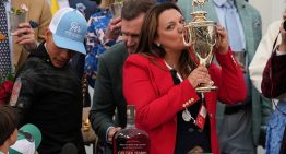 Un Derby de Kentucky para la historia: Cherie DeVaux se convirtió en la primera mujer en ganar como entrenadora con Golden Tempo
