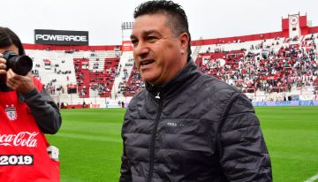 Néstor Apuzzo, ex DT de Huracán, y su repudiable comentario que lo hizo viral en redes: «Las mujeres, los gays y los normales»