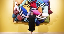 Joana Vasconcelos transforma lo cotidiano en experiencia en el Museo Picasso Málaga bajo el título de «Transfiguración»
