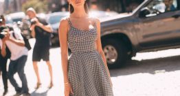Entrar a Zara de Serrano por un café y encontrar los vestidos midi más elegantes y versátiles del verano; perfectos para ir a la oficina como para ir a cenar con amigas