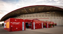 Descubrimos la «otra» Casita de Bad Bunny junto al estadio Metropolitano en la que sí puedes entrar