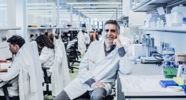 Manel Esteller, epigenetista y experto en longevidad: «La supercentenaria María Branyas tenía una dieta antiinflamatoria gracias a los probióticos de los yogures fermentados»