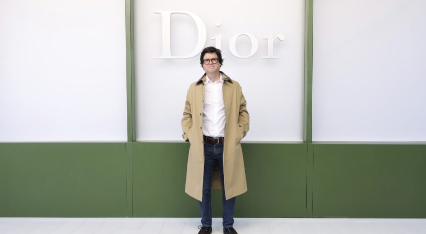 Fernando Martos, un 'outsider' en el desfile de Dior: «¿Qué hace un jardinero en un desfile? Cuando apareció la flor de cala traducida en tela pensé: por eso estoy hoy aquí»