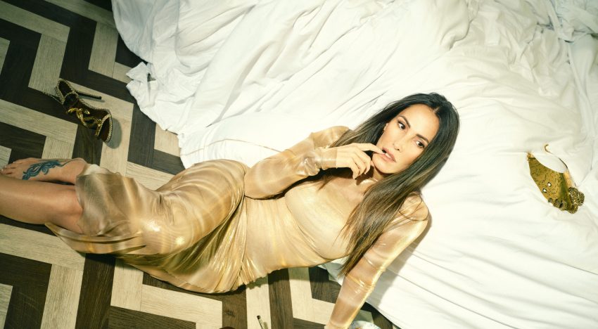 Malú: «Me he pasado toda la vida fingiendo ser una persona que no era yo. Por fin me he librado de esa máscara y estoy en paz conmigo misma»