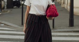 Si solo vas a comprar una falda esta temporada, que tenga esta longitud exacta