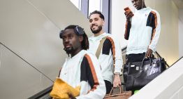 Ni Carrie Bradshaw, ni Jacob Elordi JUNTOS. La impresionante colección de bolsos de lujo que la Selección francesa lleva como bolsas de deporte