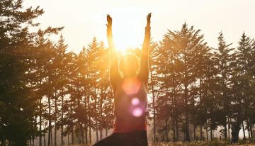 Carolina López Tejero, ‘coach’ de yoga: «No hace falta dedicar una hora entera al abdomen. El cuerpo responde mucho mejor a pequeños estímulos repetidos que a esfuerzos esporádicos»