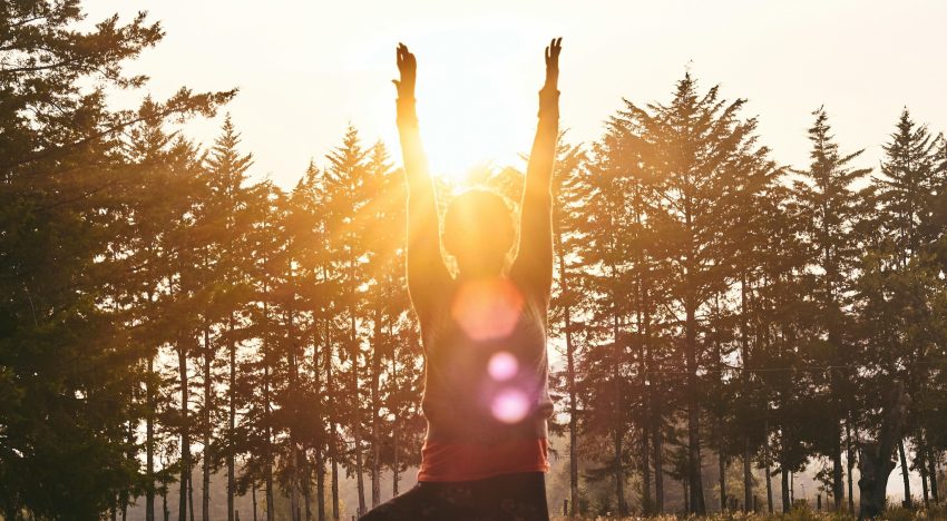 Carolina López Tejero, ‘coach’ de yoga: «No hace falta dedicar una hora entera al abdomen. El cuerpo responde mucho mejor a pequeños estímulos repetidos que a esfuerzos esporádicos»